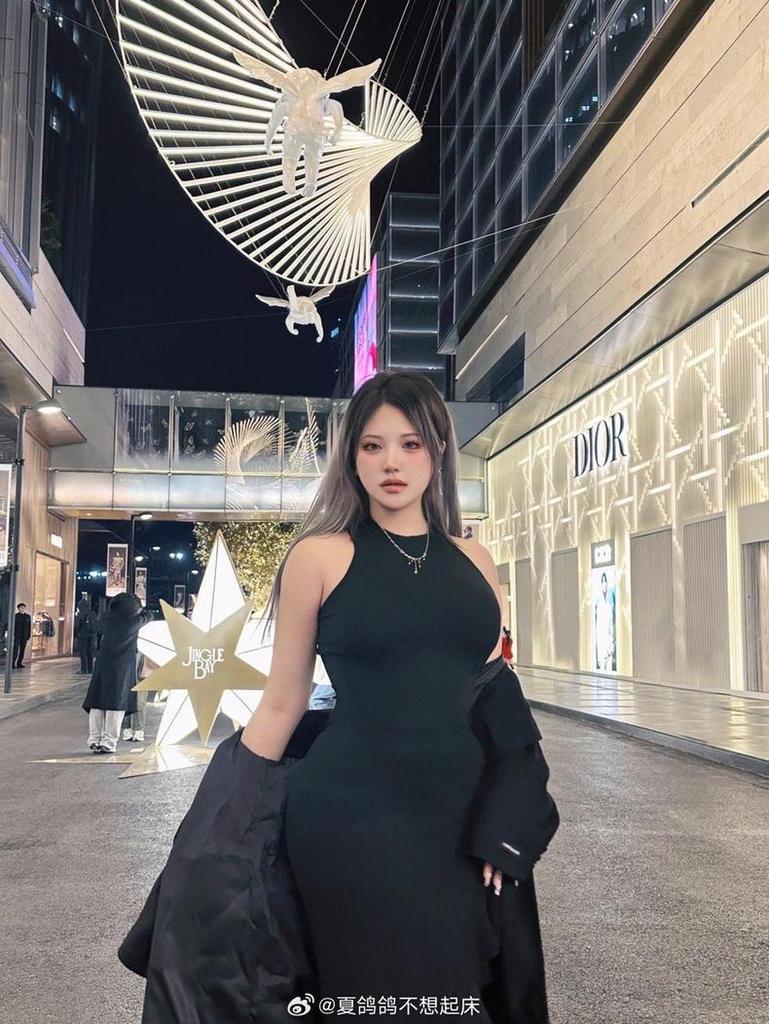 夏鸽鸽不想起床写真：揭开她的精选照片后面的故事